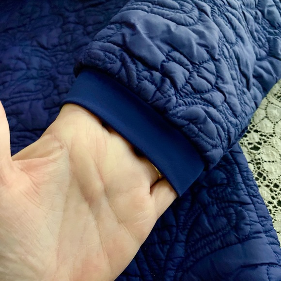 💥L.L. Bean PrimaLoft Packaway Swirl Quilted Jacket💥 - Picture 8 of 16